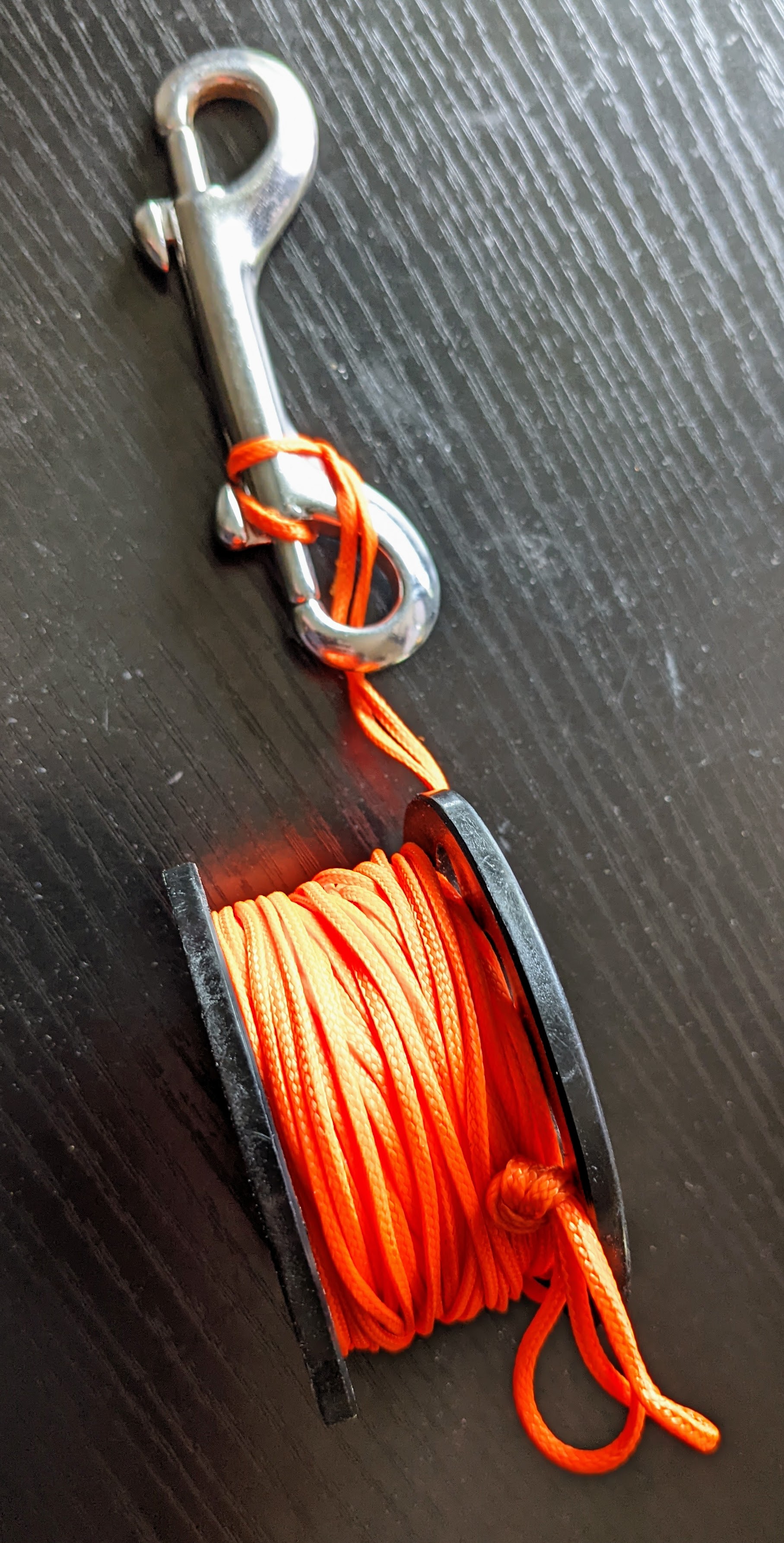 A real photo of DGX Custom - DGX Gears Polycarbonate Finger Spools by lnxdvr (1)